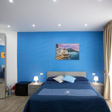 Giuly Suites & Rooms Neapol Exteriér fotografie