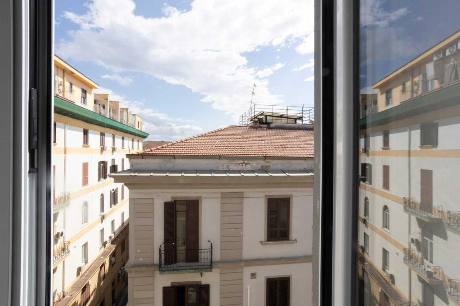 Giuly Suites & Rooms Neapol Exteriér fotografie