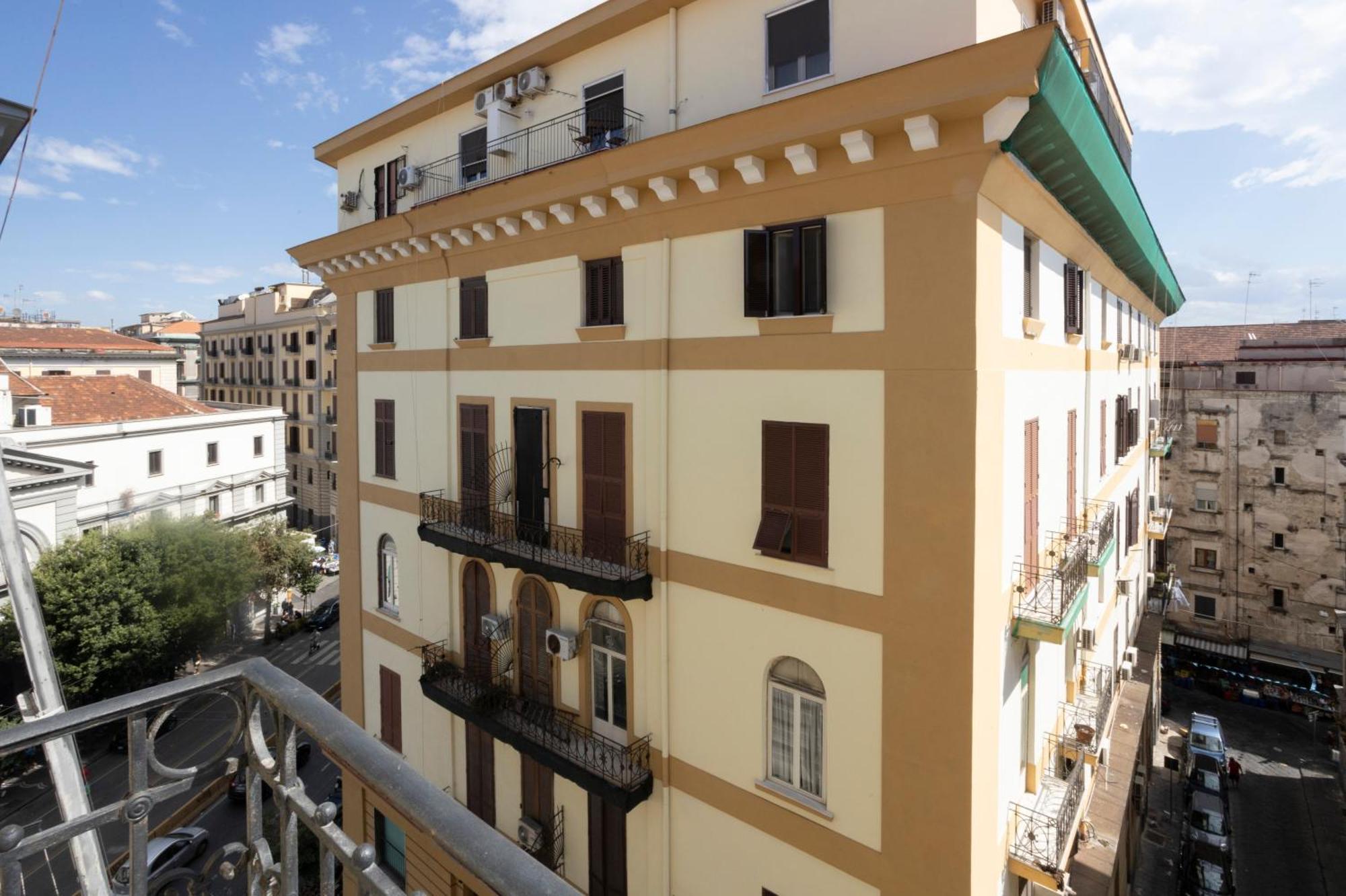 Giuly Suites & Rooms Neapol Exteriér fotografie